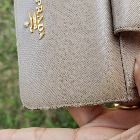 Prada Saffiano Leather Metal in Cipria Compact Wallet - Picture 14 of 17